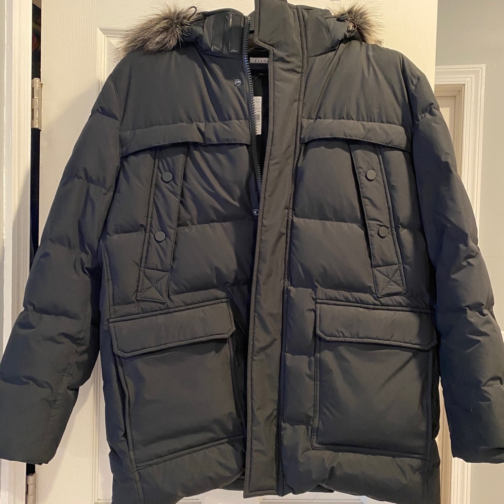 NWT Barney’s Men’s Pembroke Down Winter Coat Parka